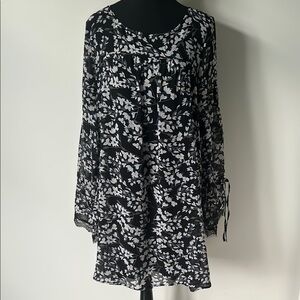 Dex Black and White Bell Sleeve Sundress